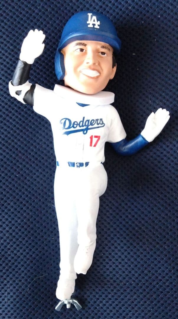 2024 ショーヘイ•オオタニ ボブルヘッドフィギュア#17(数量限定)