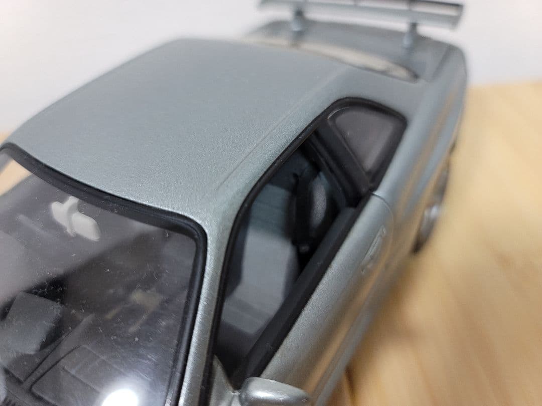 ミニカー AUTOart 1/18 R34 GT-R