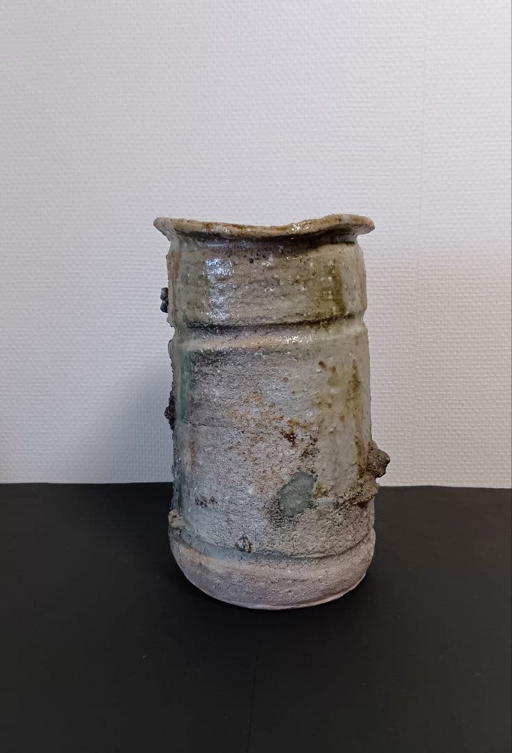 【茶道具】花入れ 信楽焼 杉本貞光 作