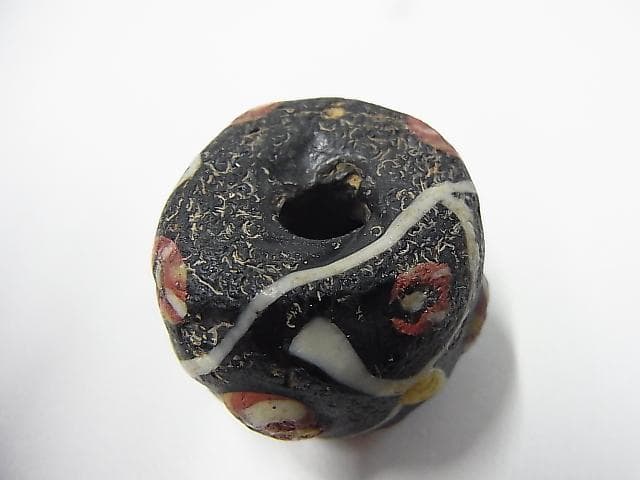 ★K0506★古代とんぼ玉 (A54)　北欧　バイキング　特大　ガラスビーズ