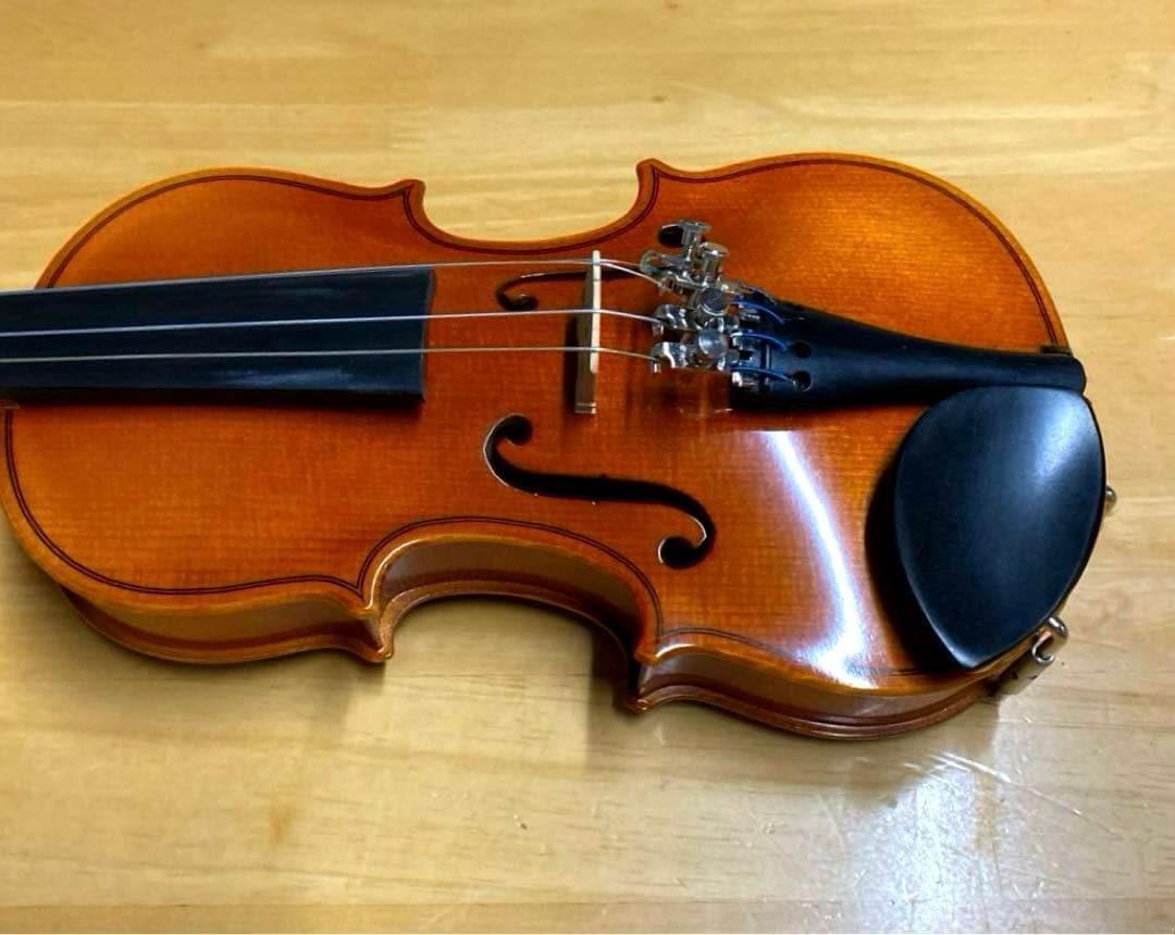 SUZUKI VIOLIN バイオリン