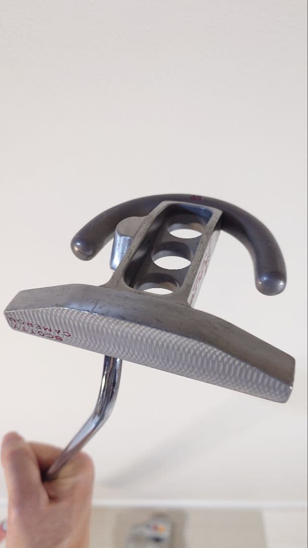 スコッティ―キャメロン Futuraパター