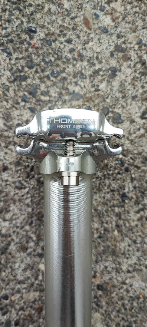 THOMSON Elite シートポスト+チタンボルト