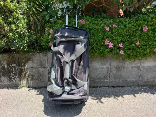 Y【中古品】FUL　キャリーバッグ　スーツケース　黒　S