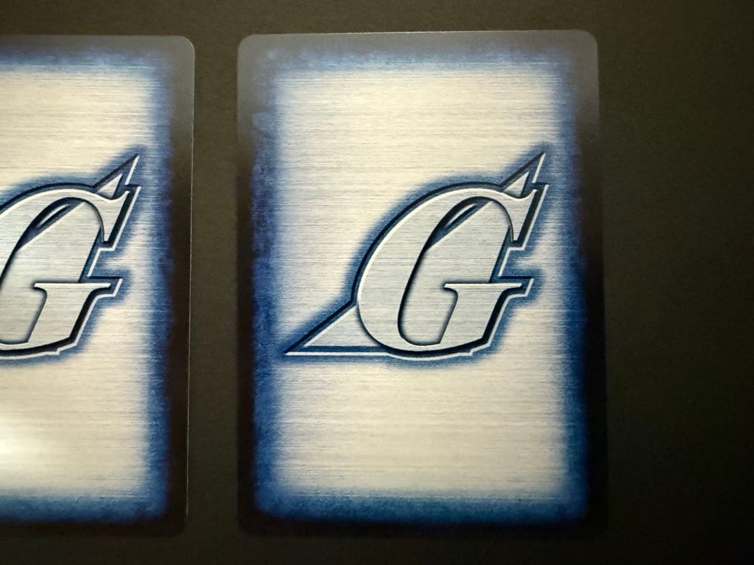 ガンダムウォー ストライクフリーダムガンダム 10thレアの絵違い　2枚セット