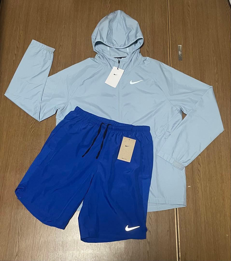 Nike ジャケットとショーツセット