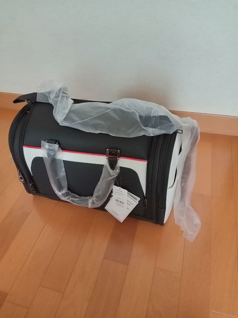 値下げ【新品未使用】Srixon ダッフルバッグ ブラック/ホワイト/レッド