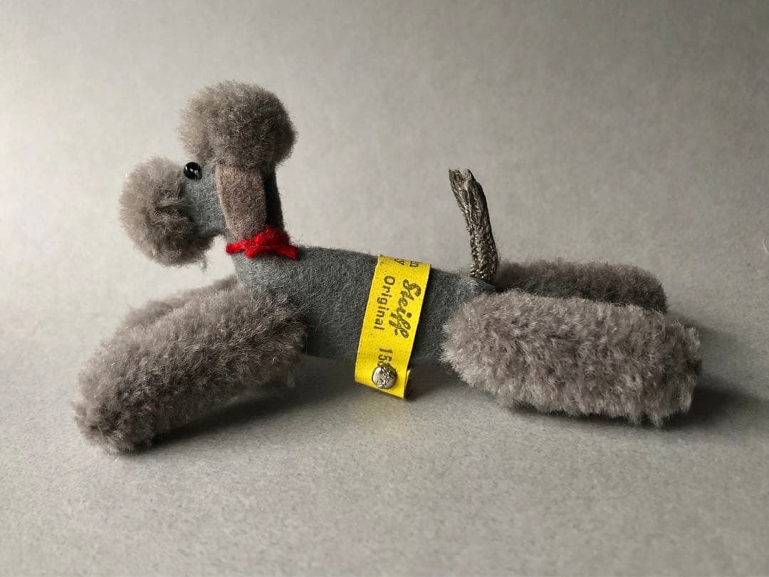 Steiff ポンポンプードル グレー