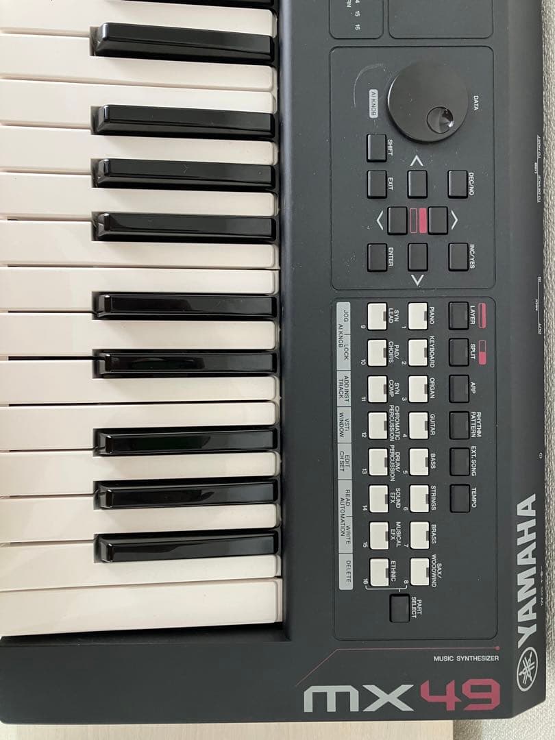 Yamaha MX49 ワークステーションシンセサイザー 純正ケース付き