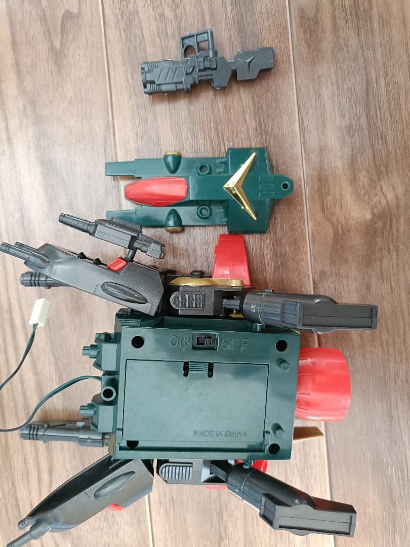 ★オークション★元祖SDガンダム 83 Ｖコマンドガンダム 組立済GARMS付