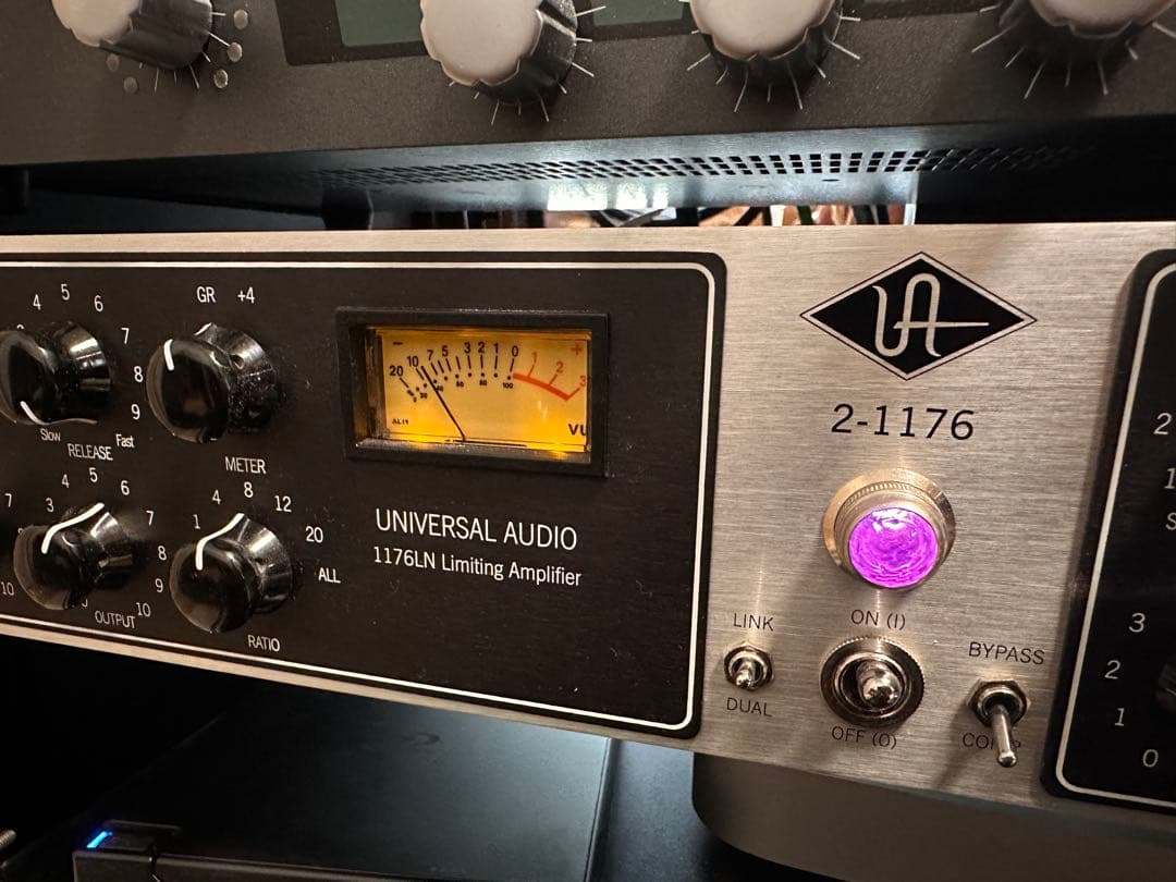 UNIVERSAL AUDIO 1176LN デュアルステレオ コンプレッサー