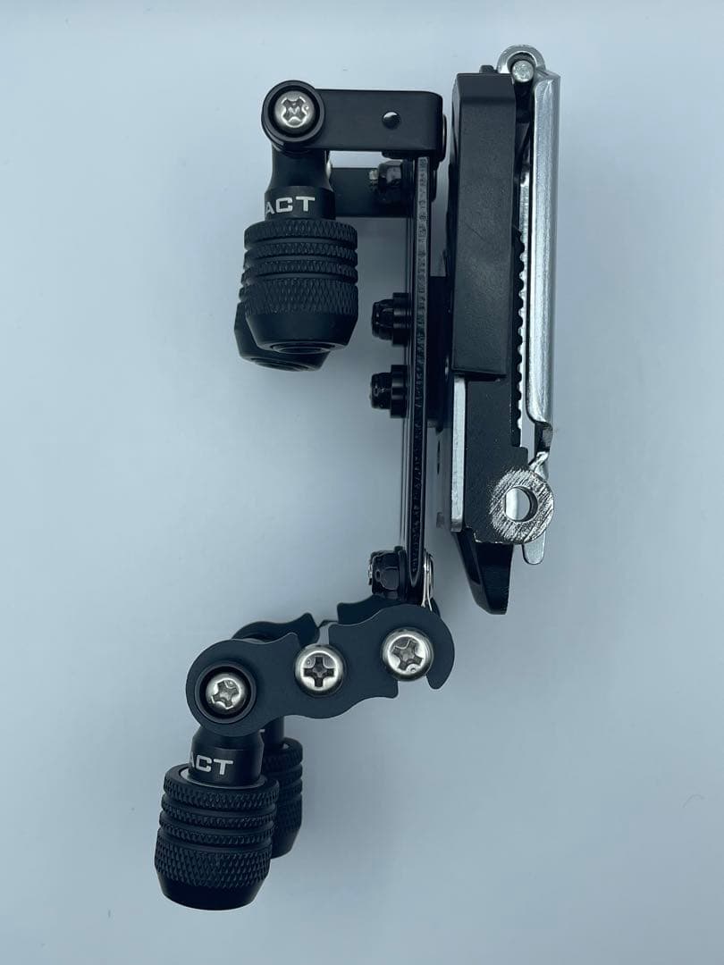 ダブルタクトプレート　ビットホルダー4P ニックス風チェーン(光沢パイプ)