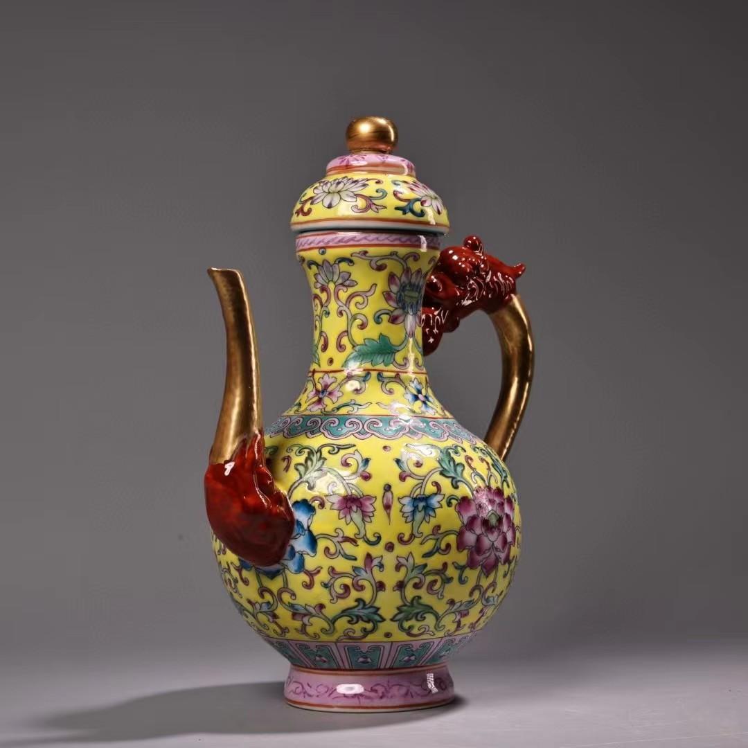 中国古美術・珍品旧蔵七宝彩と鎏金の磁器の茶壺・急須・文房具・置物・茶道具・漆箱付