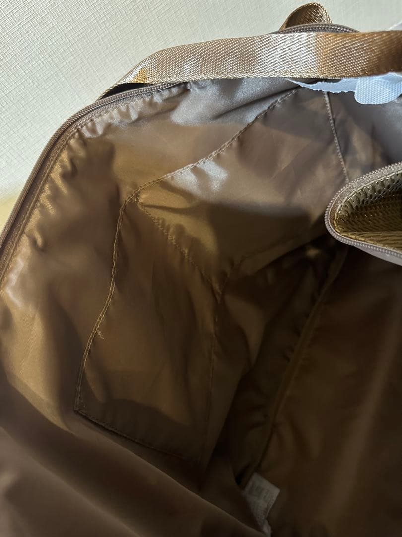 【新品】【非売品】1piu1uguale3 大容量ブラウンメッシュゴルフバッグ