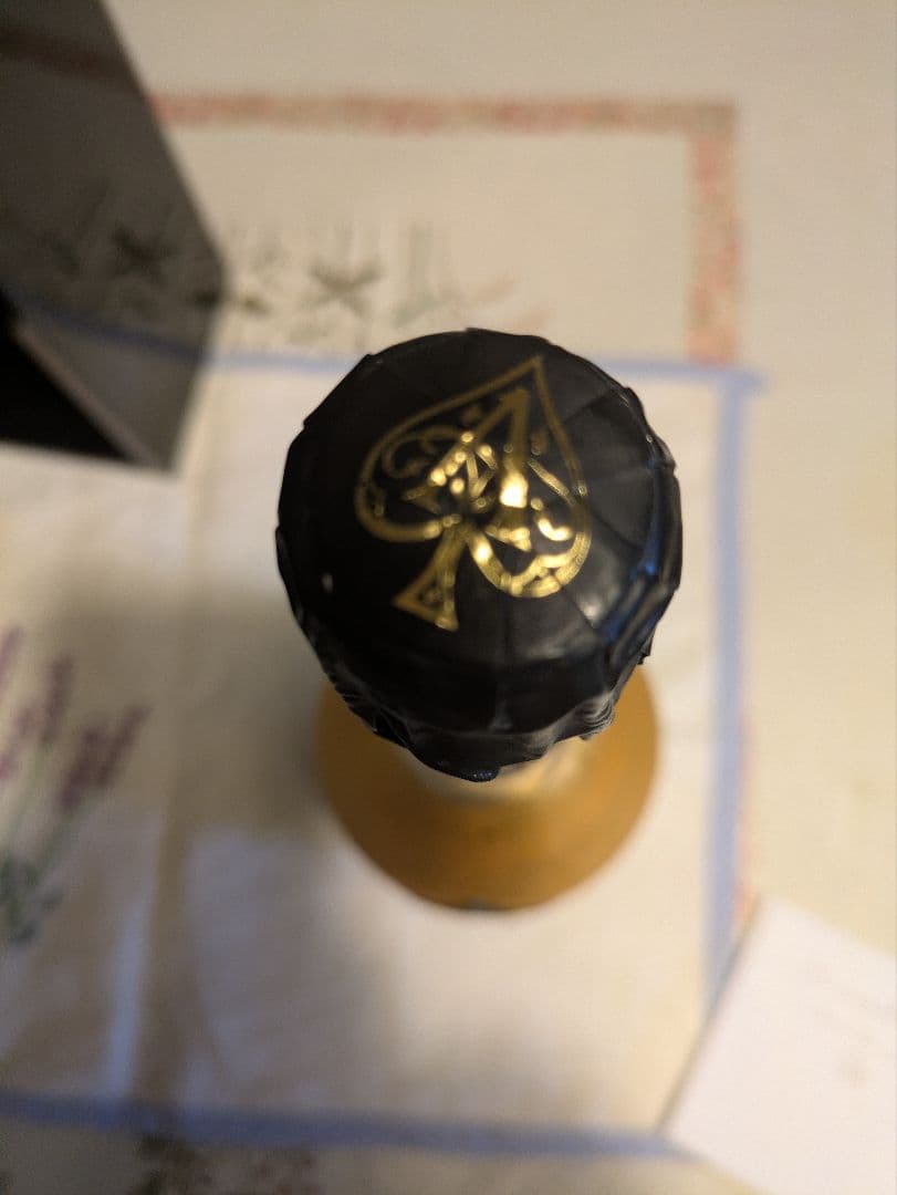 Armand de Brignac アルマンドGOLD 箱、袋付