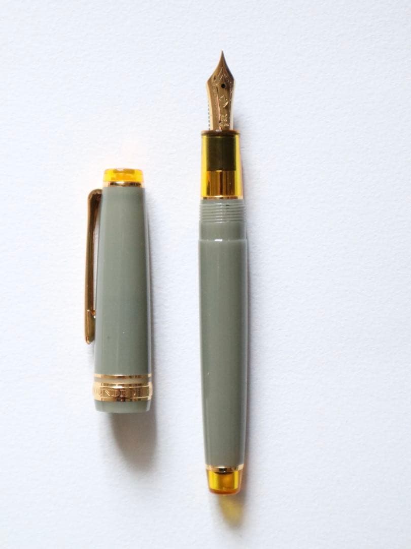 SAILOR プロフェッショナルギア スリム MANYOシリーズ Nuts