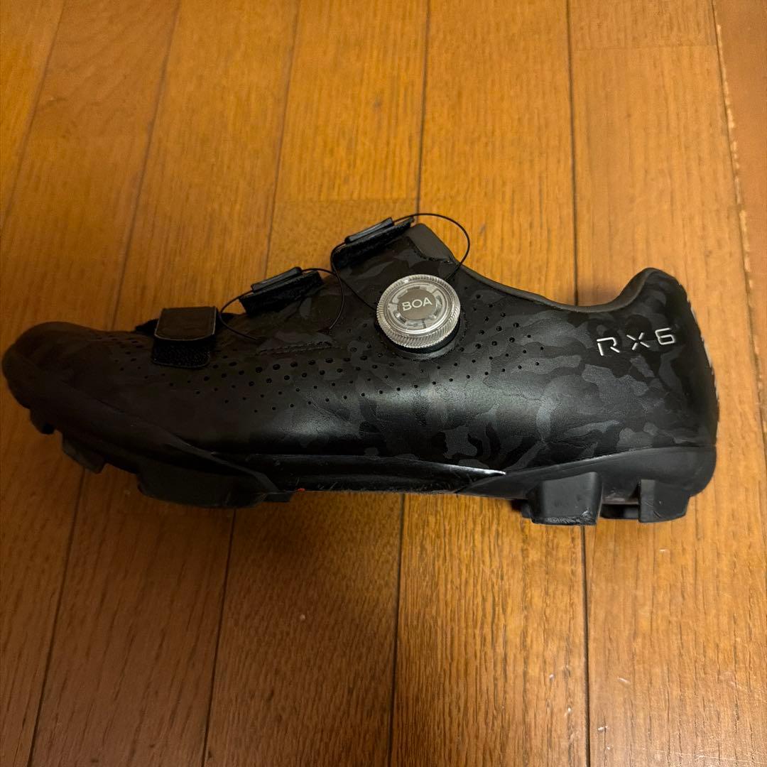SHIMANO RX6 ブラック カモフラージュ シューズ