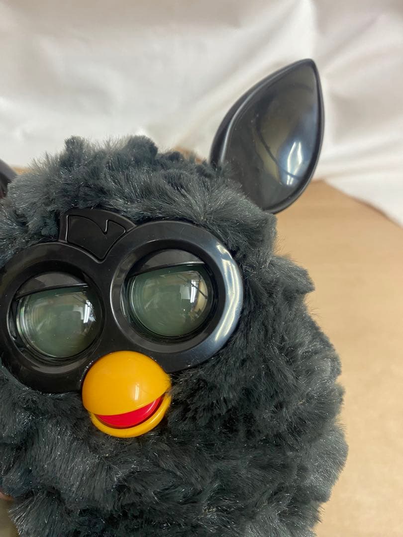 Furby ファービー　ブラック　動作未確認