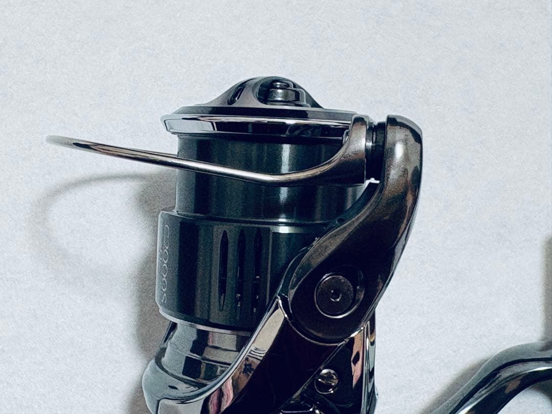 シマノ 22ステラC2000SHG 【美品】