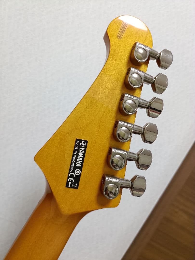 スキャロップ指板美品YAMAHA PACIFICA 612VIIFW
