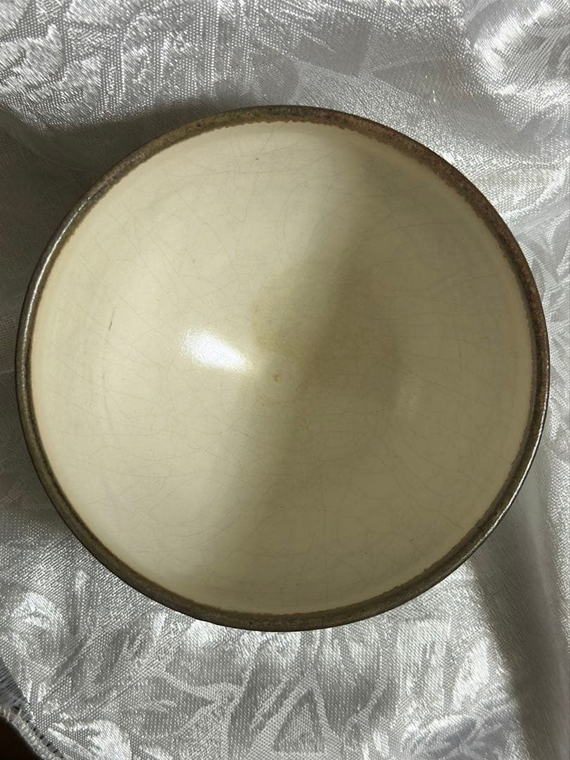 白磁　茶碗　刻印あり