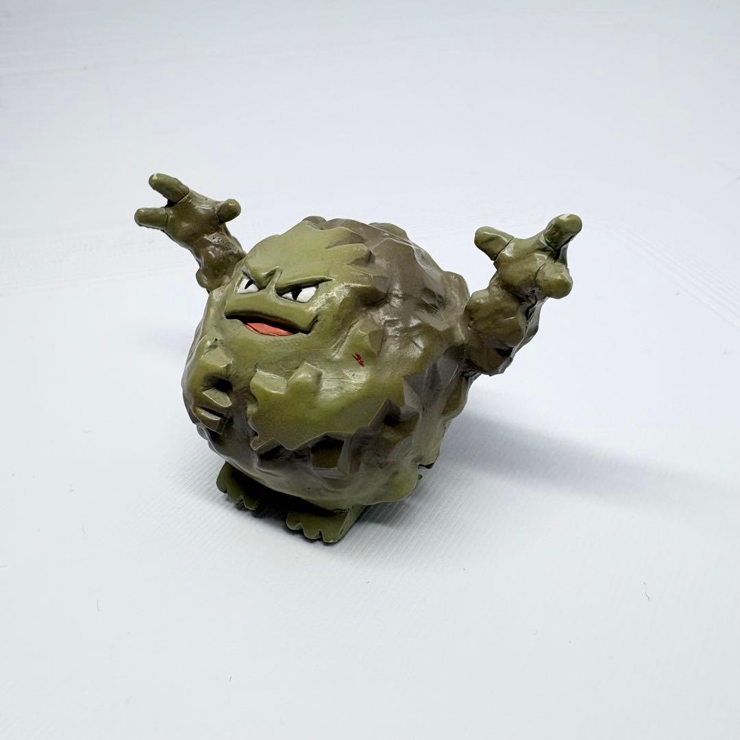 ポケモン　モンコレ　初期　ゴローン ポケモン 希少 レア 廃盤