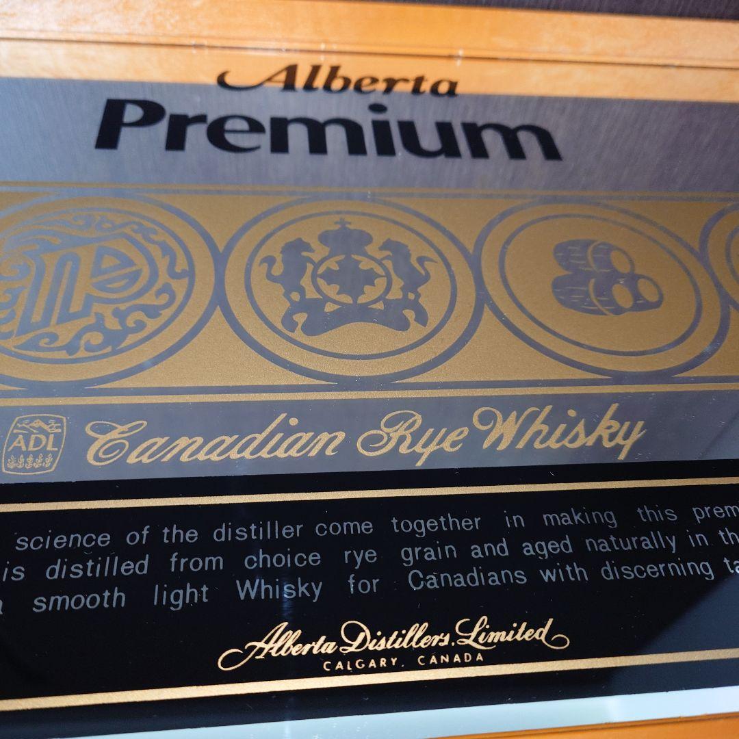 パブミラー　a Premium　アルバータプレミア　壁掛け　看板　①