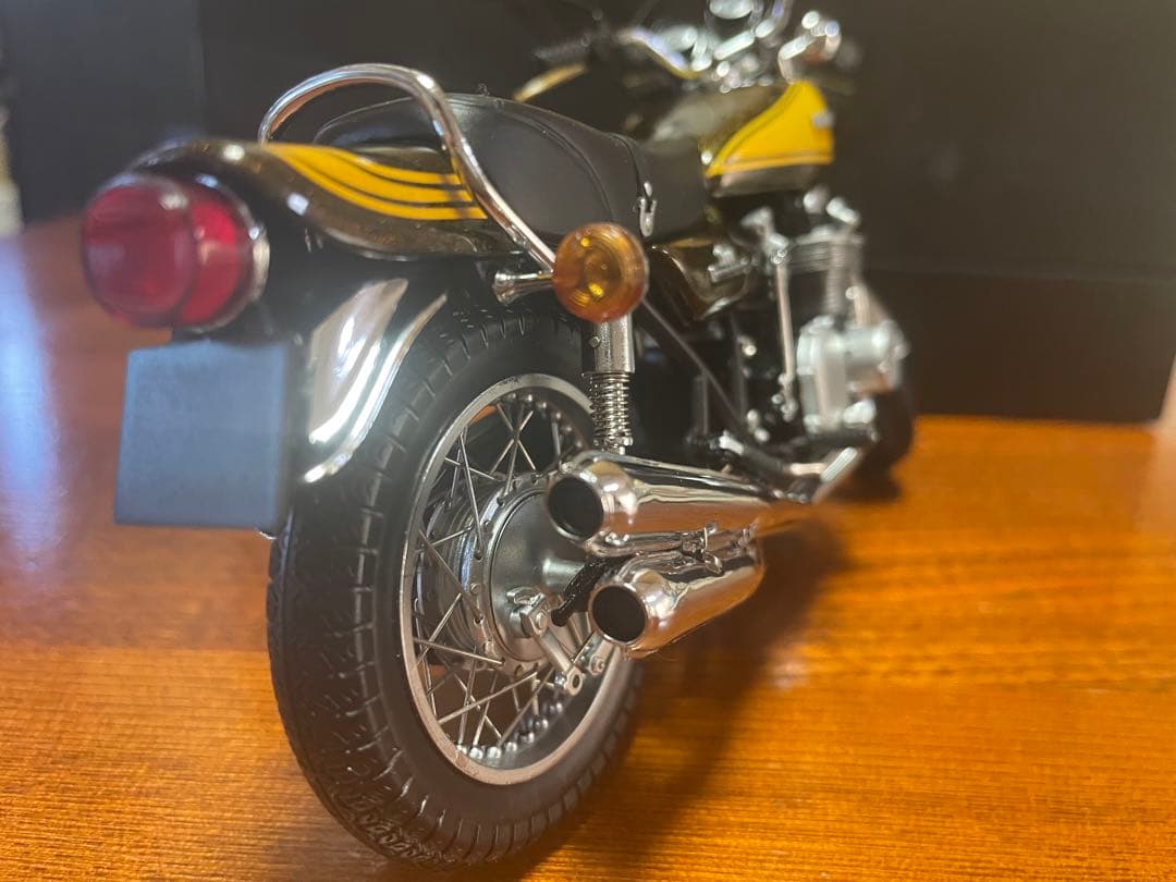 Kawasaki Z1 900 ミニチャンプス 1/12スケール