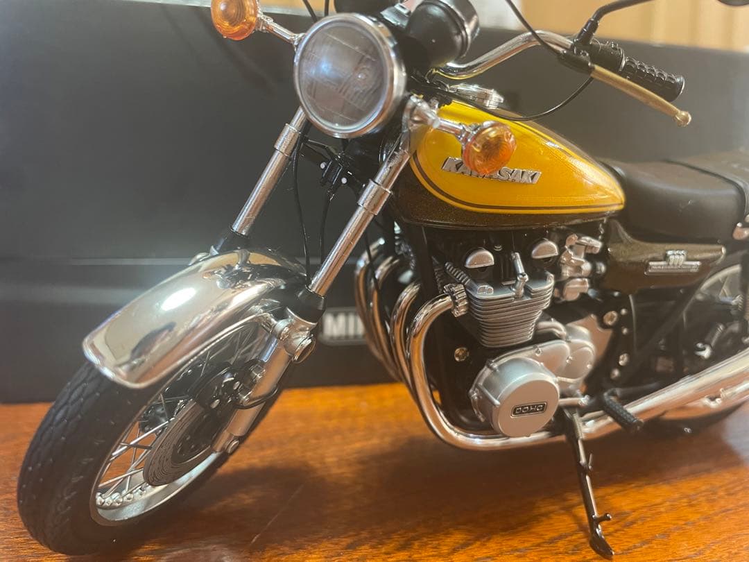 Kawasaki Z1 900 ミニチャンプス 1/12スケール
