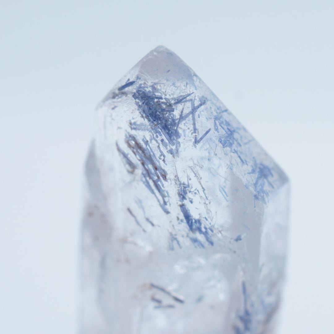 れれ 虹入りアイオライトキューブ mini + 原石4点