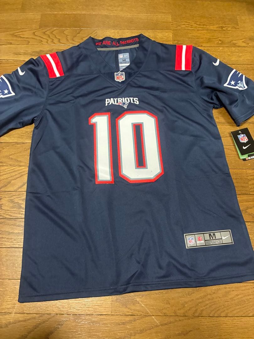 ニューイングランド•ペイトリオッツ　ドレイク•メイ　ユニフォーム　Mサイズ　新品