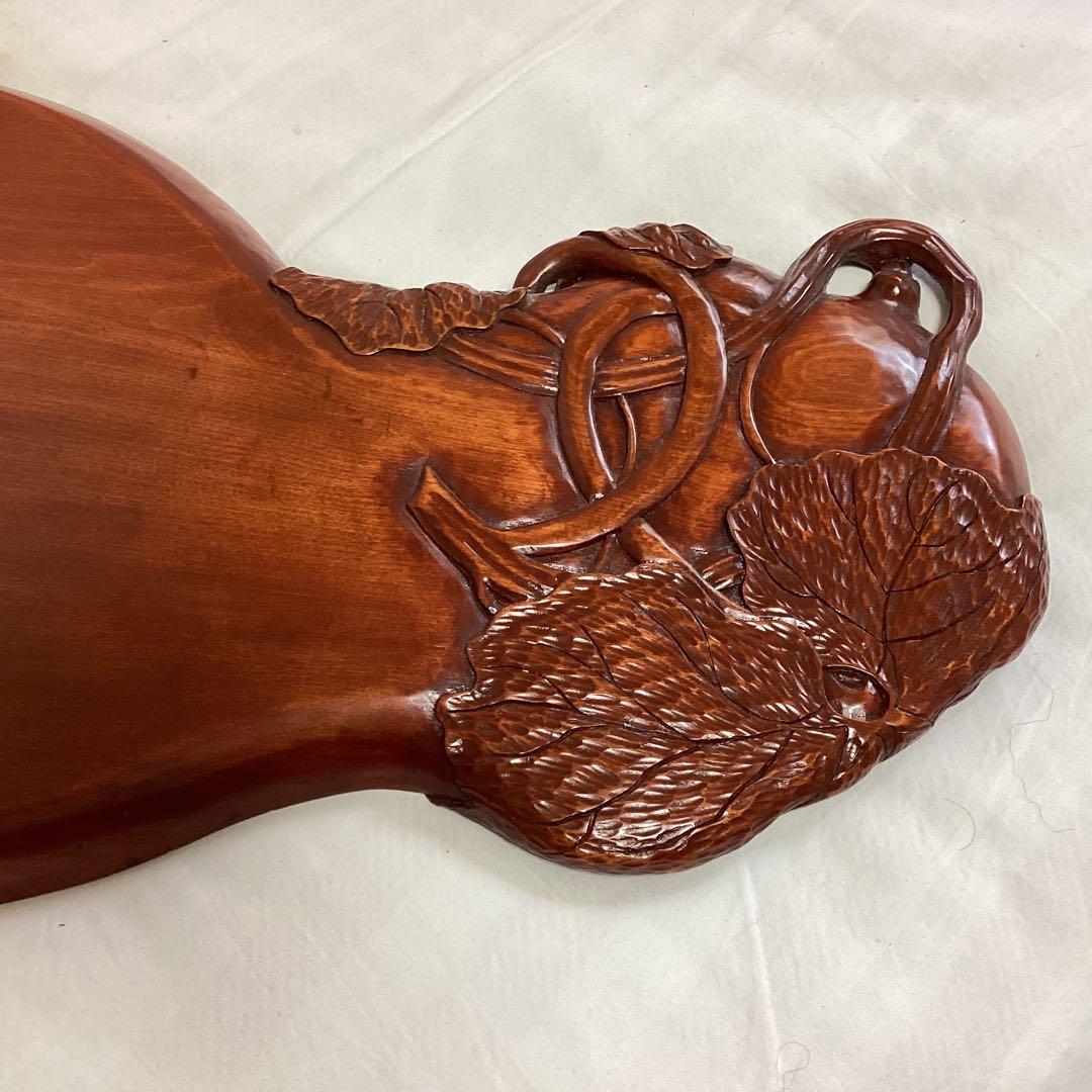 煎茶道大敷盆　④ 瓢型木製敷盆　葉の彫刻
