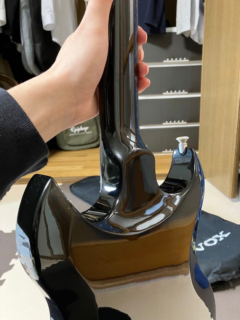 【美品】【人間工学に基づいて】【弾きやすいように設計】VOX SDC-22