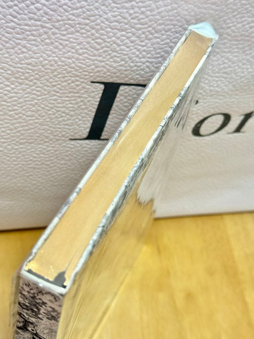 Dior ラージノートブック　トワルドゥジュイ