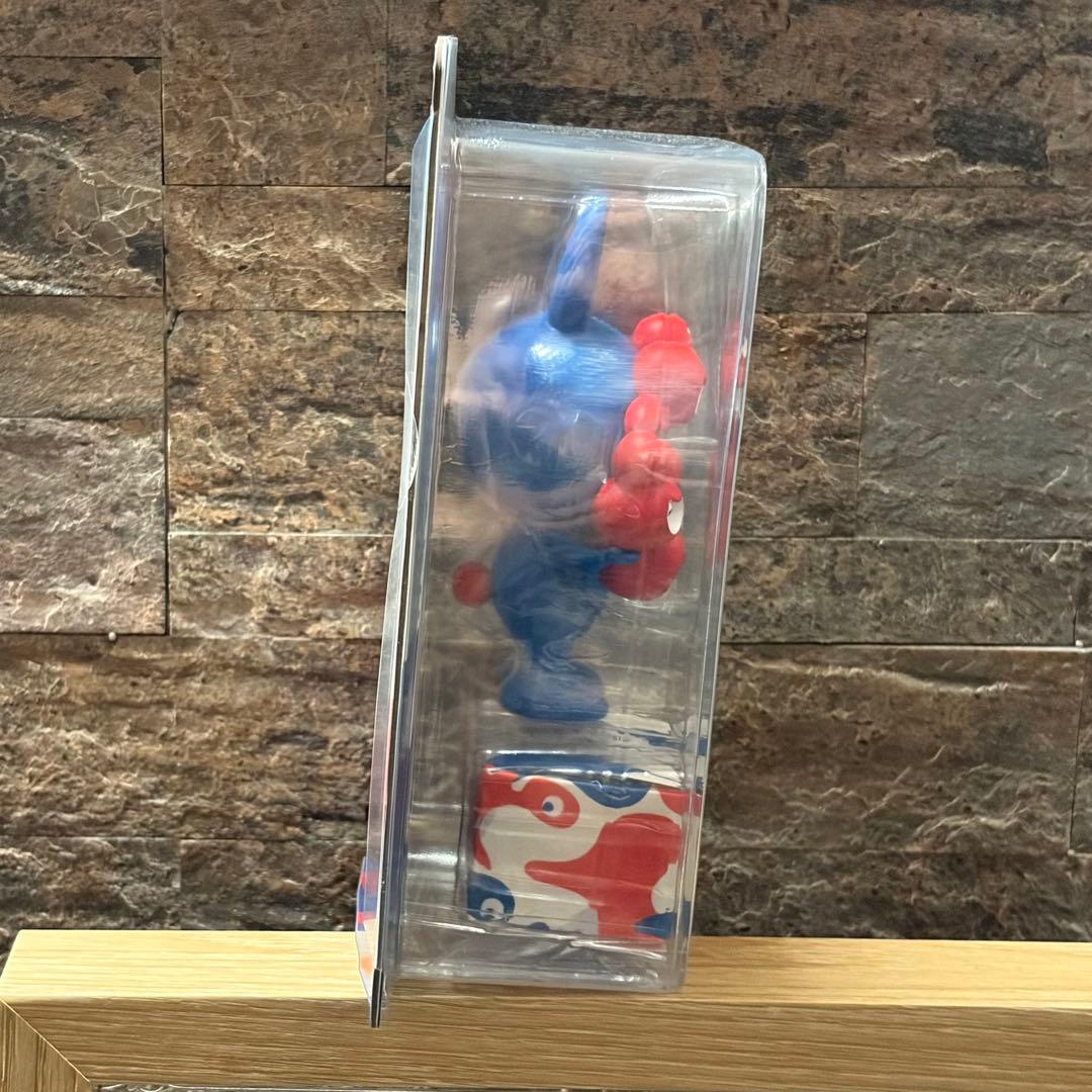 LABUBU MYAKU-MYAKU ミャクミャク ラブブ フィギュア