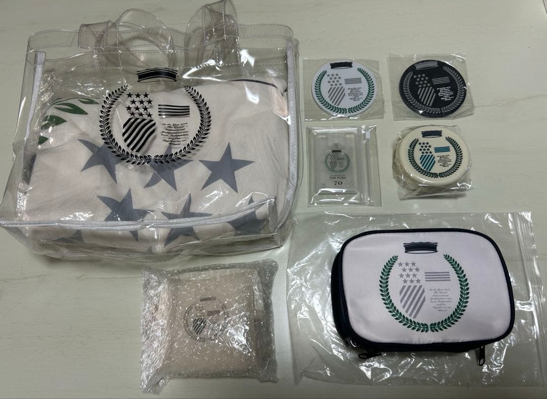 赤西　グッズ　セット