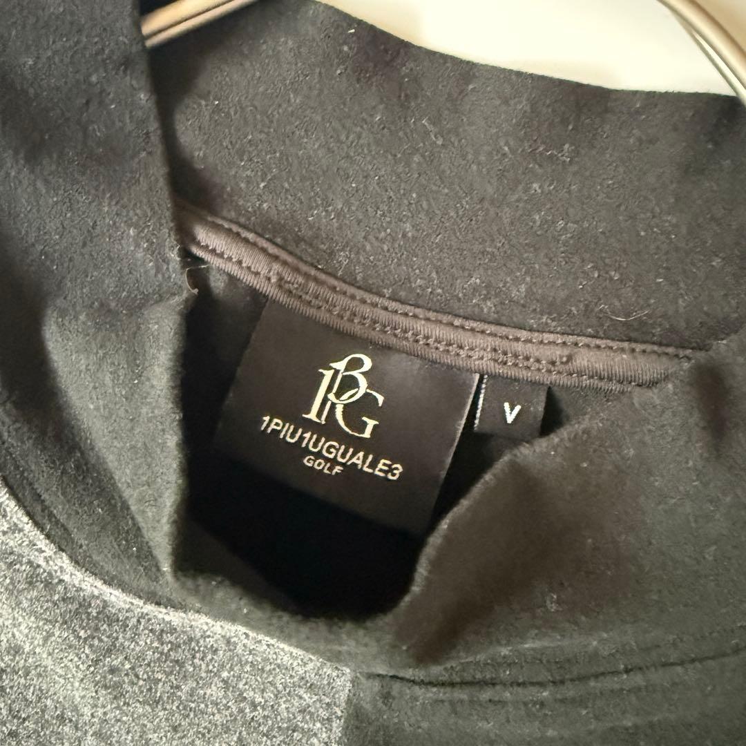 ウノピュウノウグァーレトレ ゴルフ COLOR SCHEME MOCK NECK