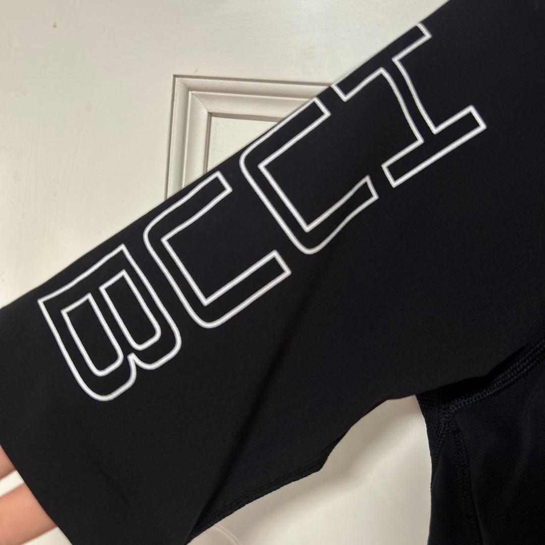 HUUB トライアスロンウェア 半袖 ブラック/レッド