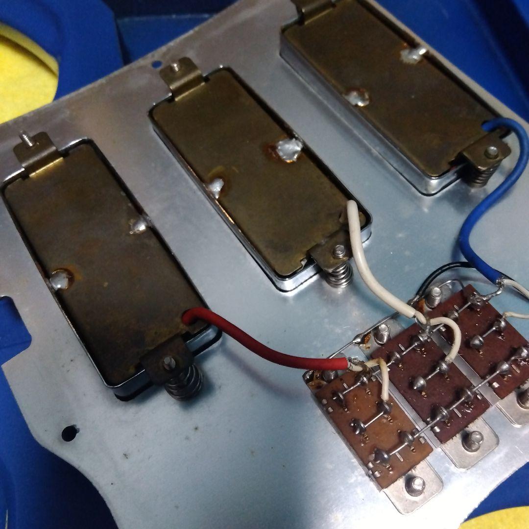 エレキギター 青 3ピックアップ 。 TEISCOビザールギター...