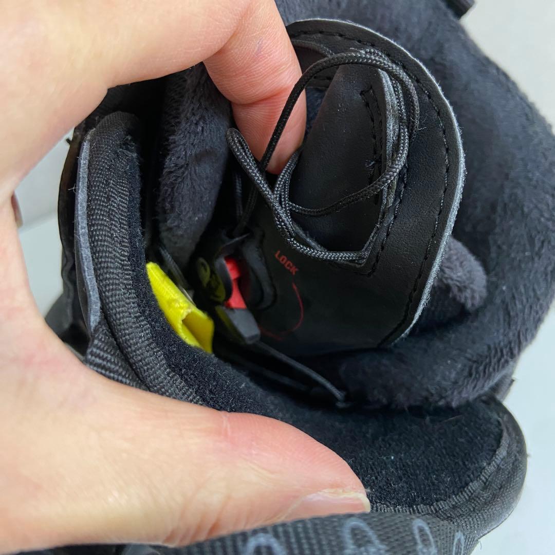 未使用⭐️salomon サロモン　スノボードブーツ　24cm5216