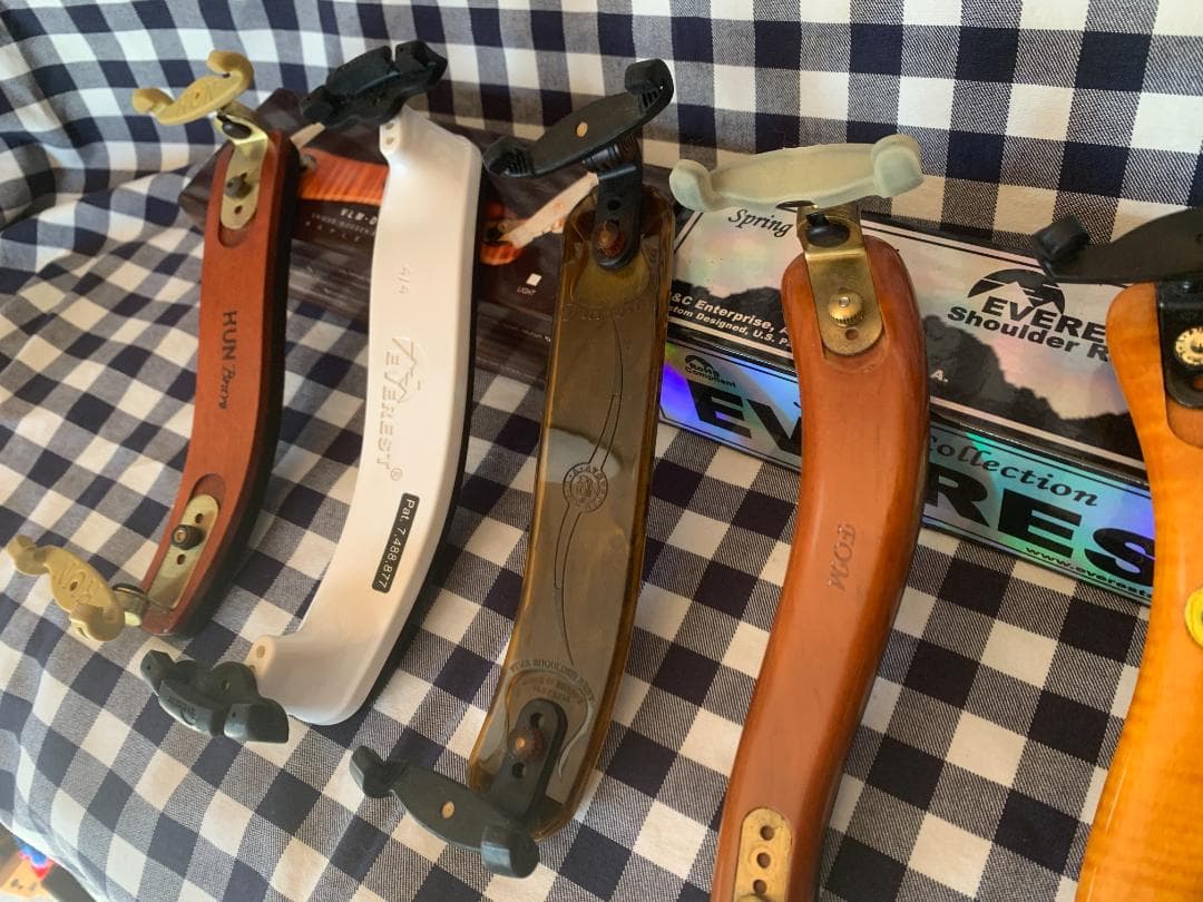 バイオリン肩当て ５点＋１の６つセット　４／４サイズ