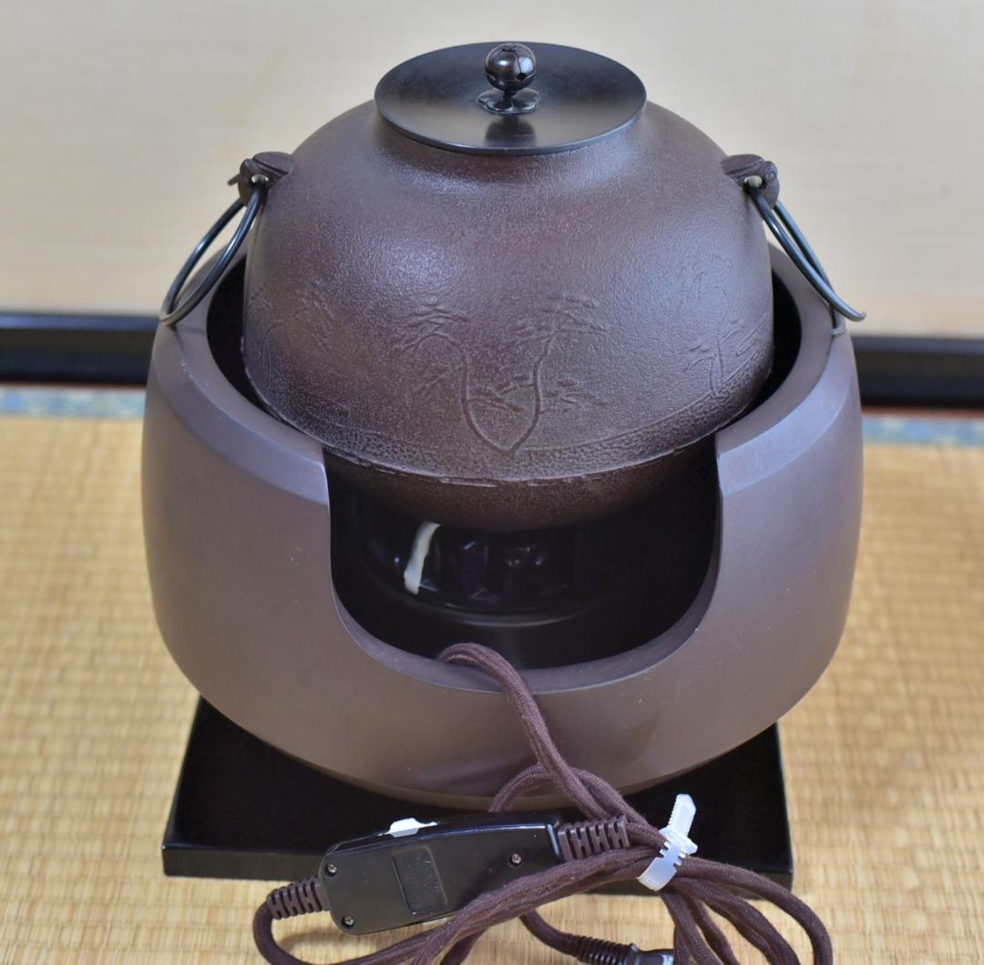 大特価風炉、茶釜、遠赤外ヒータ－敷板４点　お茶道具/囲炉裏