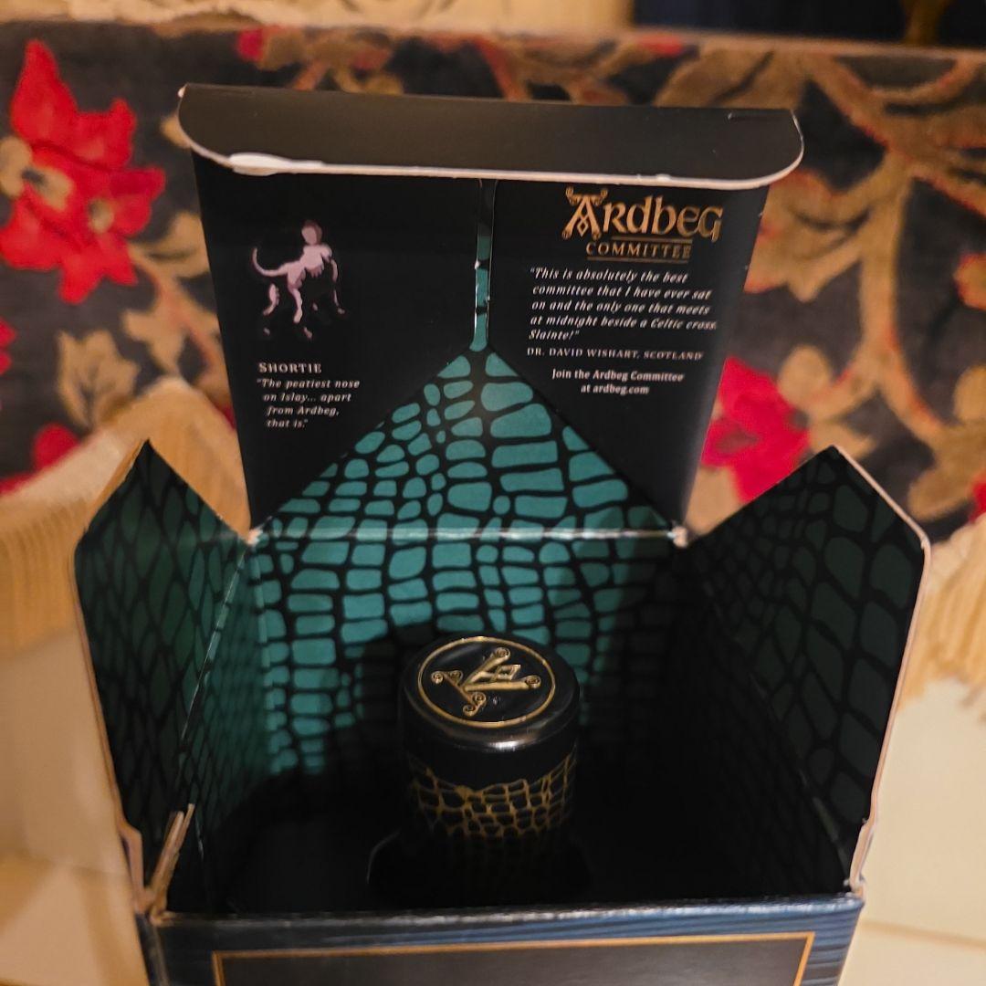 [限定商品] Ardbeg アンソロジー15年<ベヒルズ.テ－ル> !
