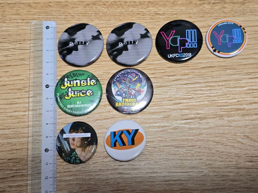 缶バッジ バンド