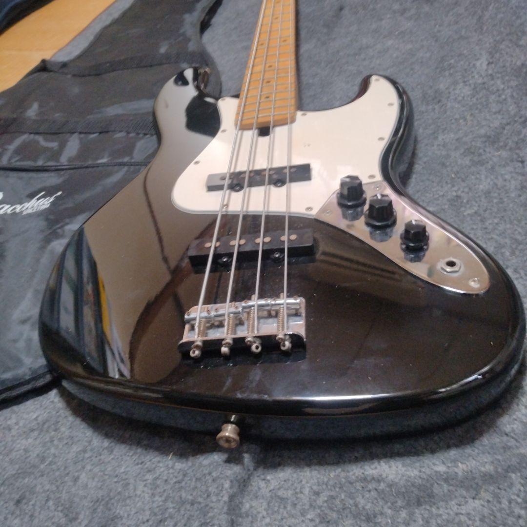 Bacchus Universe Series バッカスベース