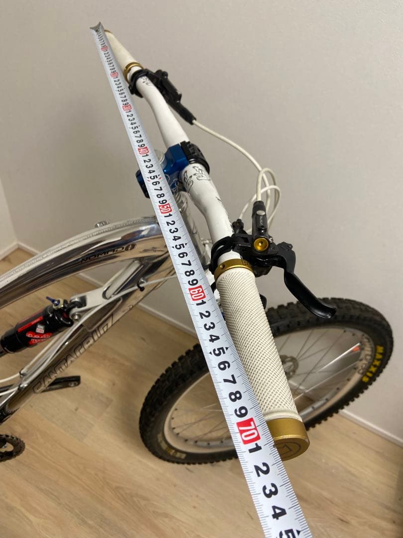 SANTA CRUZ NOMAD サンタクルーズ　ノマド　26インチ　Sサイズ