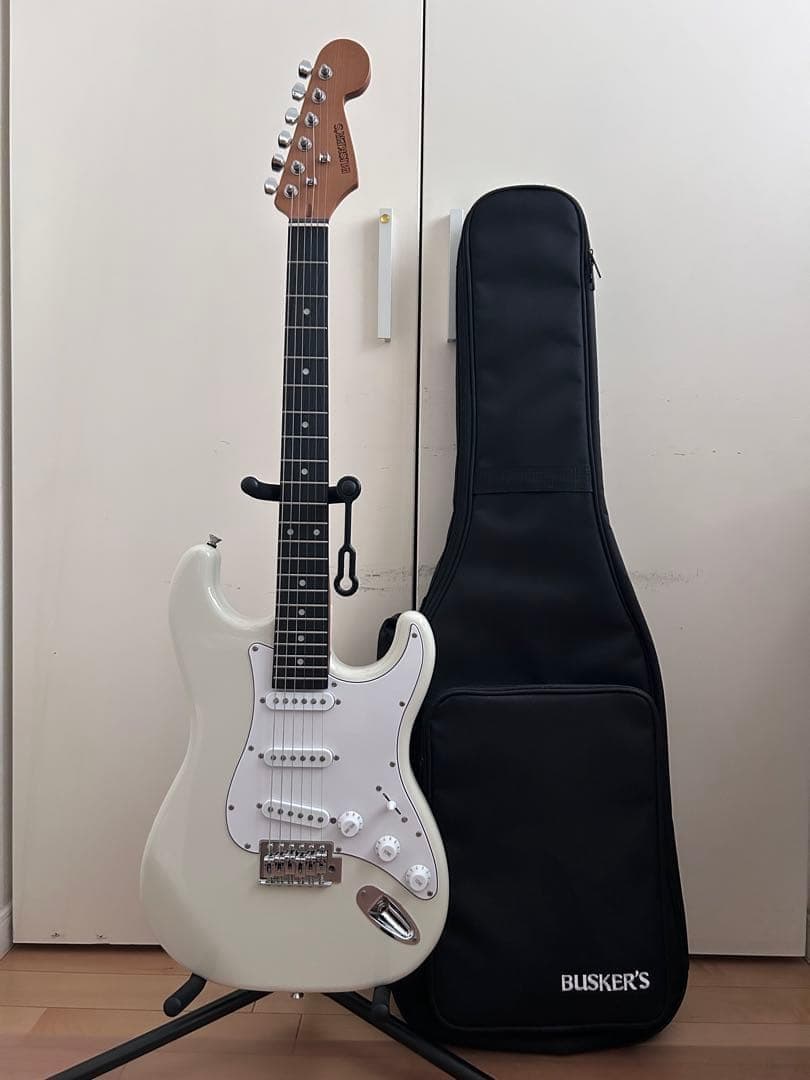 【初心者におすすめ】【大阪 手渡し限定】BUSKER'S エレキギター