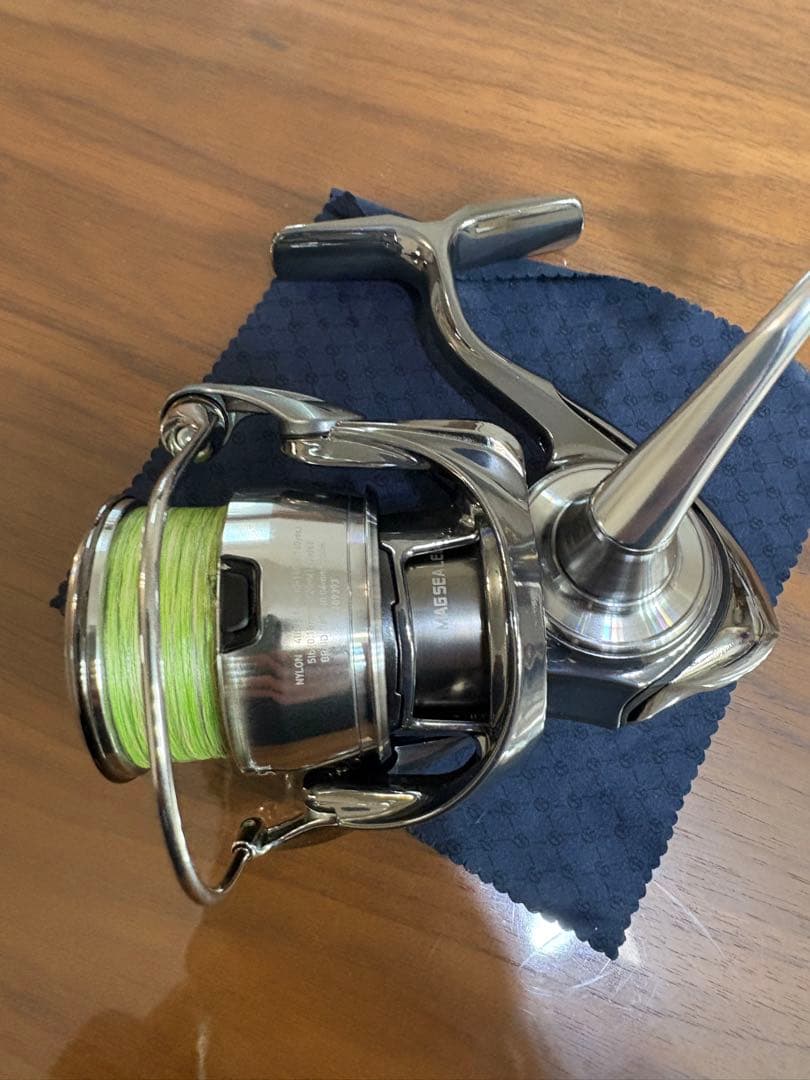 RAID　美品　22EXIST2500S