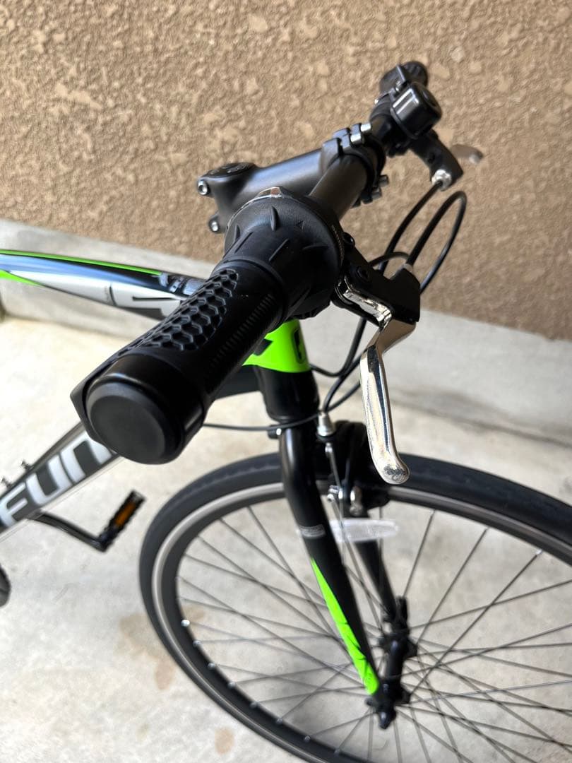 【京都】引き取り希望　美品　即乗り出し可能　6段変速　クロスバイク 通勤通学