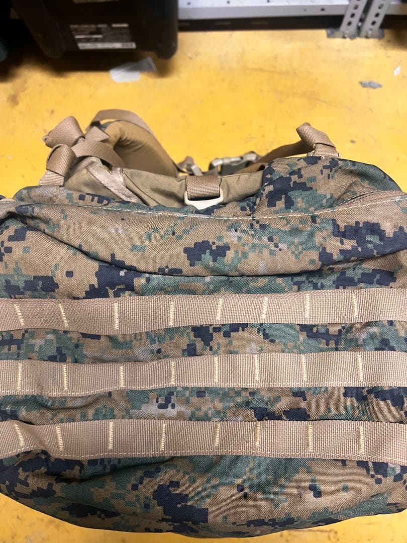 実物米海兵隊 100L超バックパック 大容量 モールシステム かってけろ